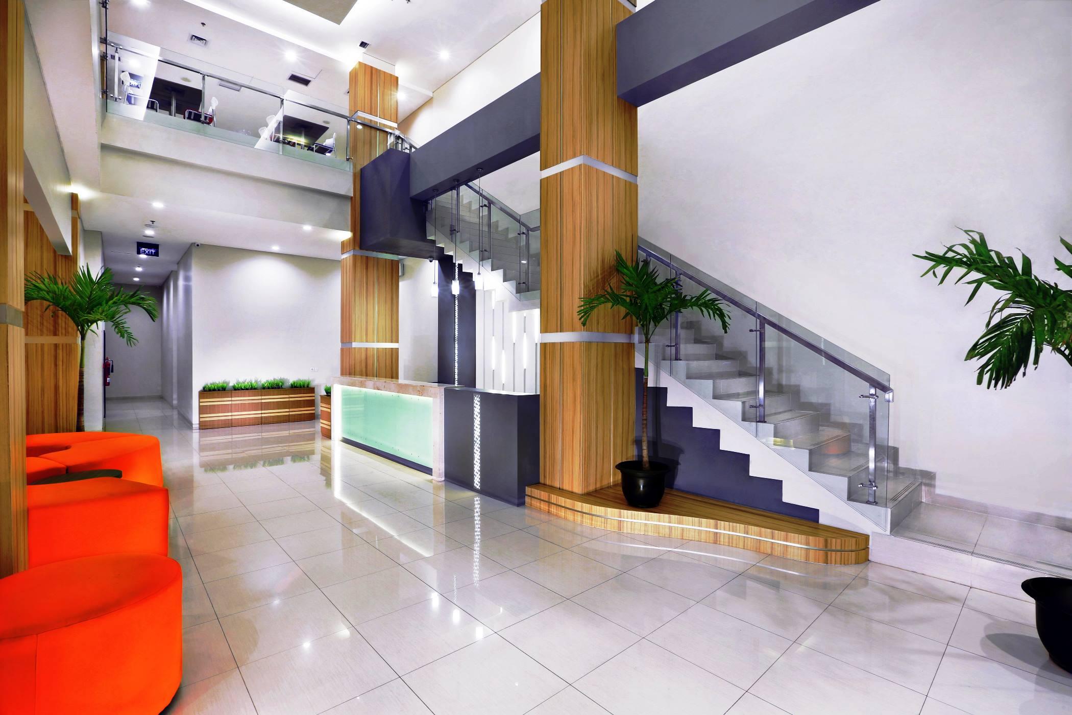Cordela Hotel Cirebon Buitenkant foto