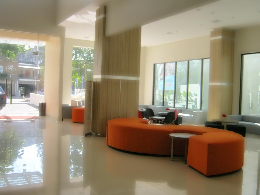 Cordela Hotel Cirebon Buitenkant foto